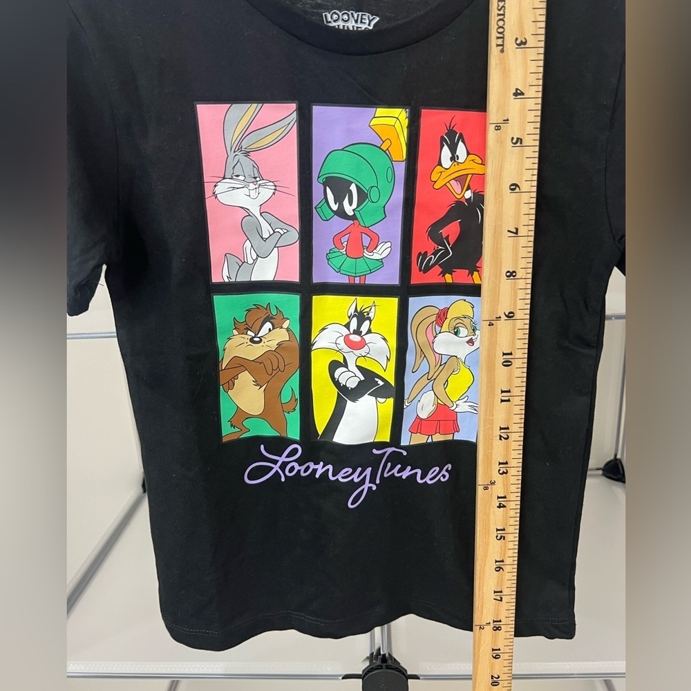 Warner Brothers Girls Looney Tunes Graphic T-Shirt, Size XS(4/5) NWT - Picture 4 of 7